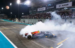 Гран-при Абу-Даби: расписание последней гонки сезона