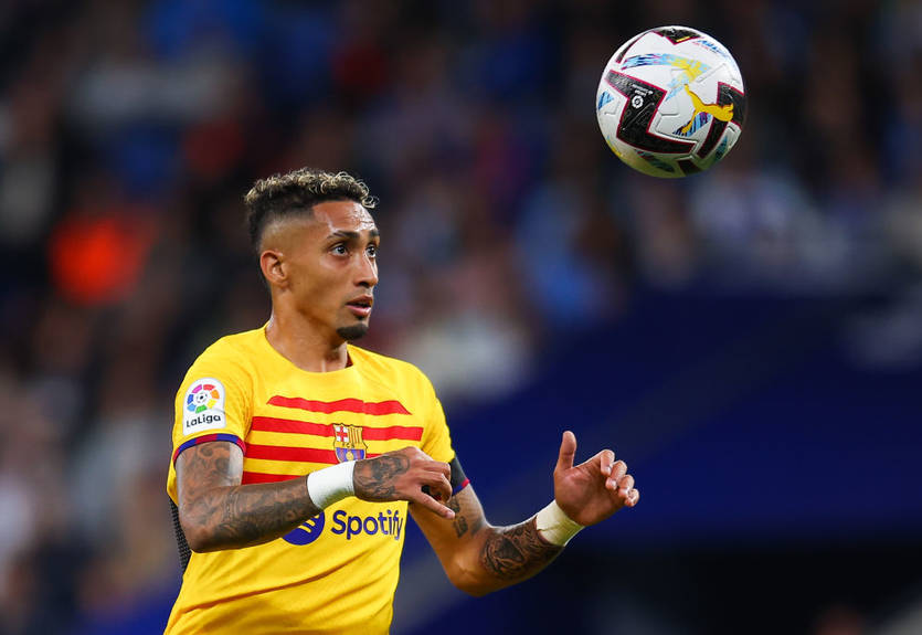 Саудовский клуб хочет заменить Неймара вингером Барселоны