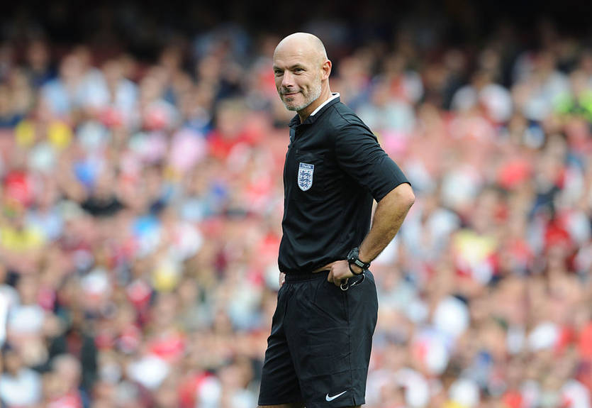 Глава суддівського комітету АПЛ рекомендував арбітрам VAR частіше перевіряти епізоди з пенальті