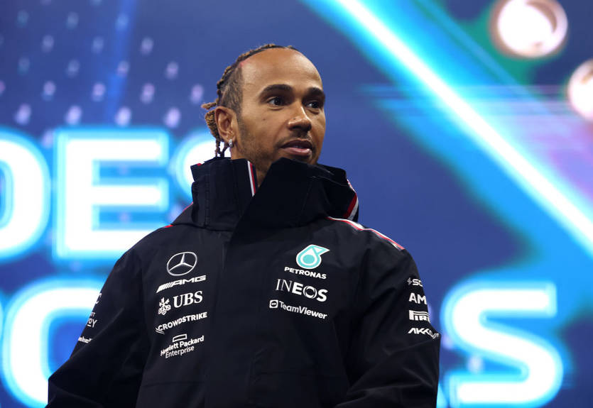 Гемілтон вів переговори з двома командами Формули 1 до продовження контракту з Мерседес