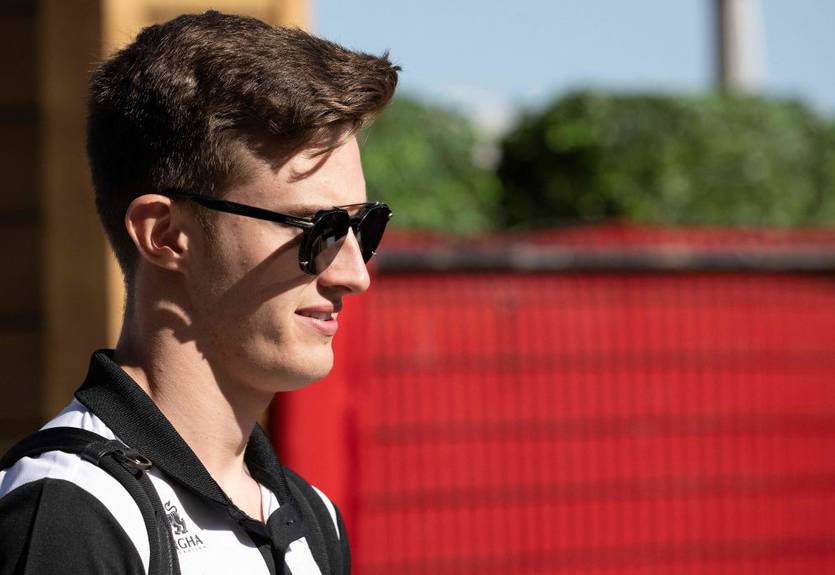 Пилот академии Заубер стал чемпионом Формулы-2