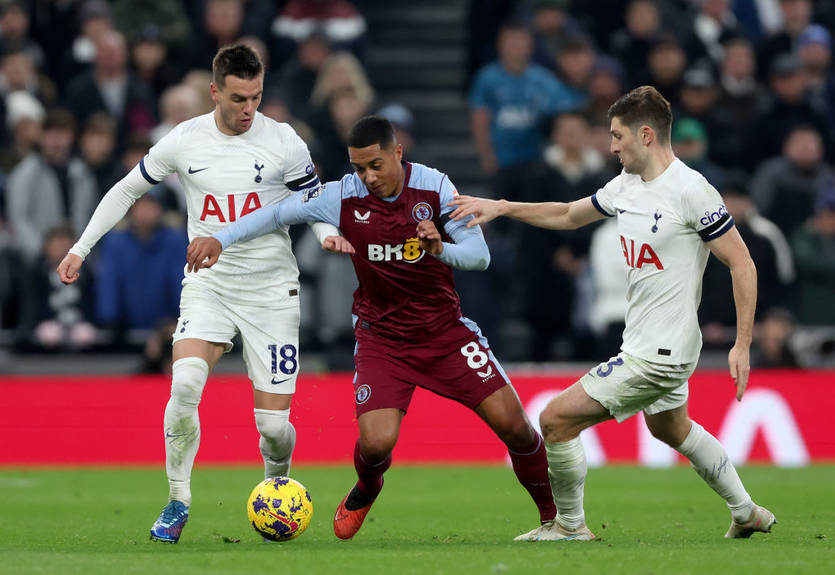 Тройка лидеров подождет: Астон Вилла добыла волевую победу над Тоттенхэмом