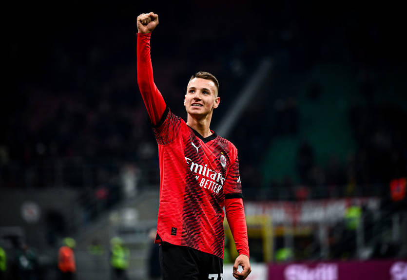 Мілан веде переговори про перший професійний контракт для юного дебютанта