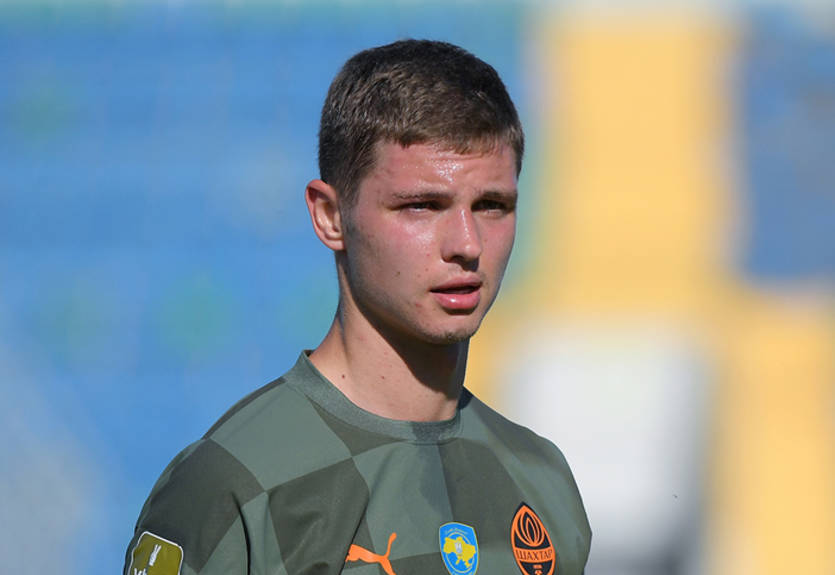 Арбитр нанес травму игроку Шахтера после финального свистка