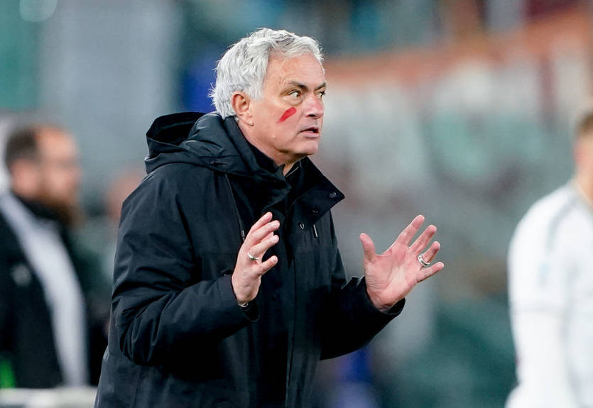 Моуриньо готов отказаться от щедрого предложения из Саудовской Аравии ради сборной Бразилии