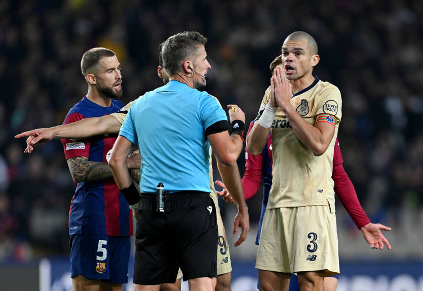 Барселона - Порту 2:1 видео голов и лучших моментов матча Лиги чемпионов Барселона - Порту 2:1 видео голов и лучших моментов матча Лиги чемпионов