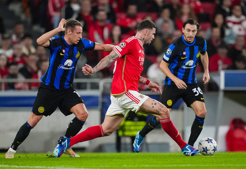 Бенфика с Трубиным в ужасном стиле упустила победу над Интером Бенфика с Трубиным в ужасном стиле упустила победу над Интером