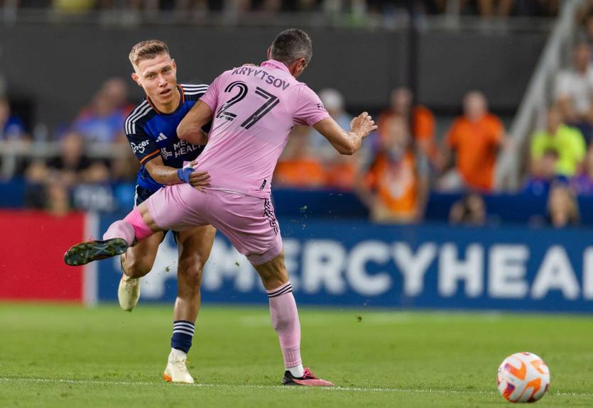 Кривцов - Матвиенко: Забил гол в ЛЧ и осмелел, сынок?