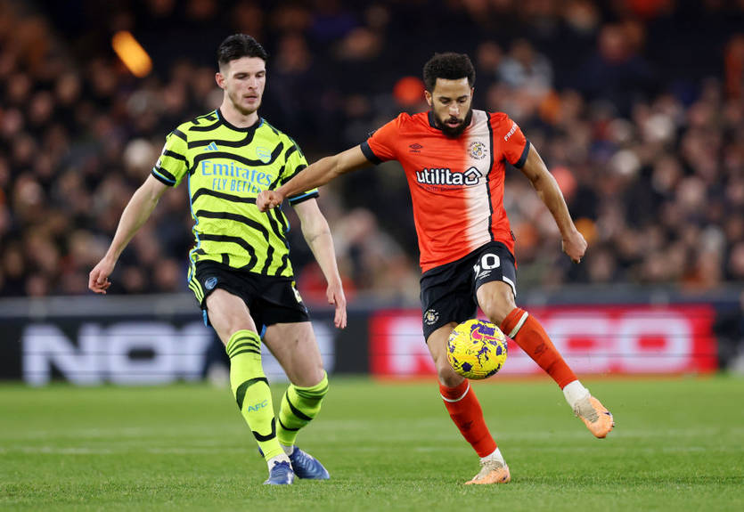 Арсенал із Зінченком у божевільній гольовій феєрії виявився сильнішим за Лутона.