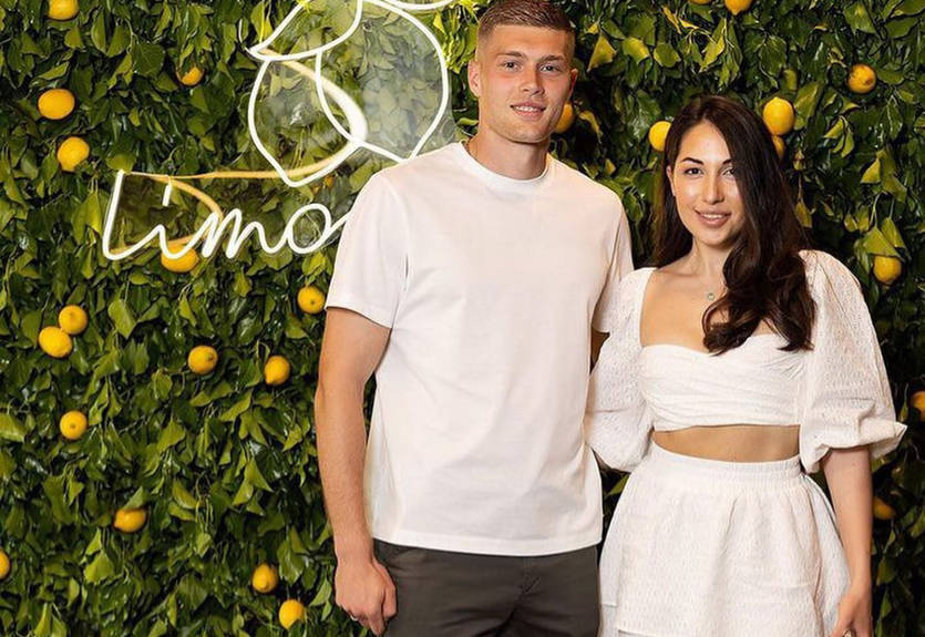 Милота зашкалює: дружина Довбика показала зворушливе відео того, як Артем грається з донькою