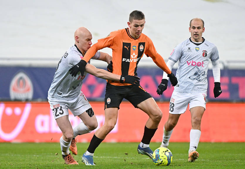 Не зарахований гол з неіснуючого пенальті: Верес не зрозумів дій Монзуль і VAR