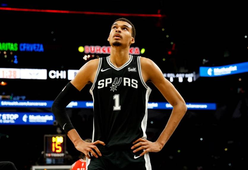 Сан-Антонио повторил антирекордную серию поражений франшизы Сан-Антонио повторил антирекордную серию поражений франшизы