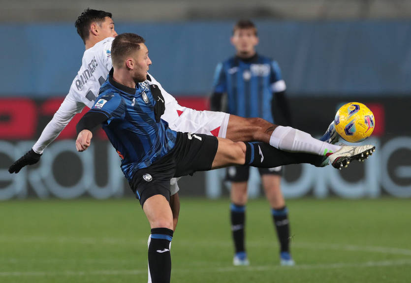 Аталанта - Милан 3:2 видео голов и лучших моментов матча Серии А