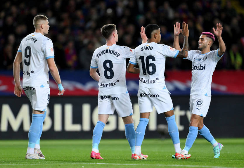 Голевая комбинация Цыганкова и Довбика в обзоре матча Барселона - Жирона