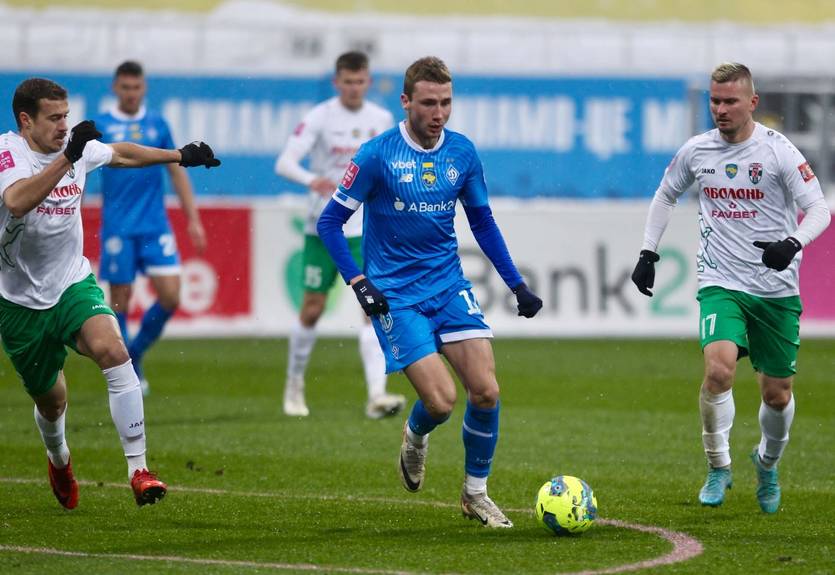 Два удаления, пенальти и победа Динамо в большинстве в обзоре матча с Оболонью Два удаления, пенальти и победа Динамо в большинстве в обзоре матча с Оболонью