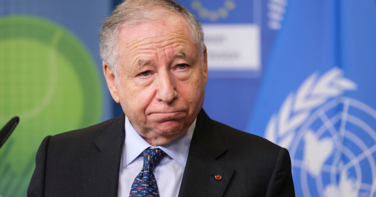 Екс-президент ФІА: Результати Гран-прі Сінгапуру-2008 потрібно було ...