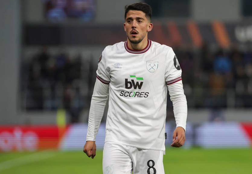 Вест Хэм надеется продать свою звезду в январе, чтобы купить сразу троих игроков