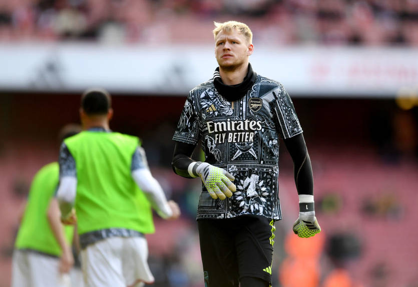 Челси хочет заменить своего травмированного голкипера игроком Арсенала