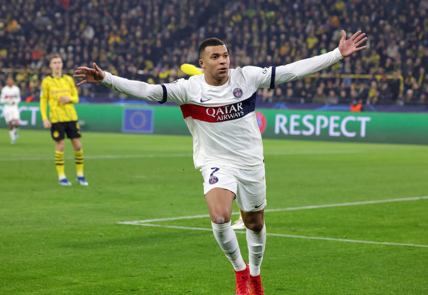 Неймовірна краса: ПСЖ оригінальним способом привітала Мбаппе з днем народження Неймовірна краса: ПСЖ оригінальним способом привітала Мбаппе з днем народження