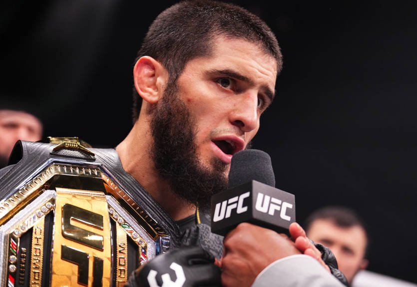 Агент Махачева высказался о возможном поединке с Эдвардсом