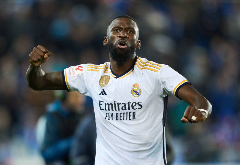 Фанати дивуються від дій гравця Реала, вважаючи його неврівноваженим