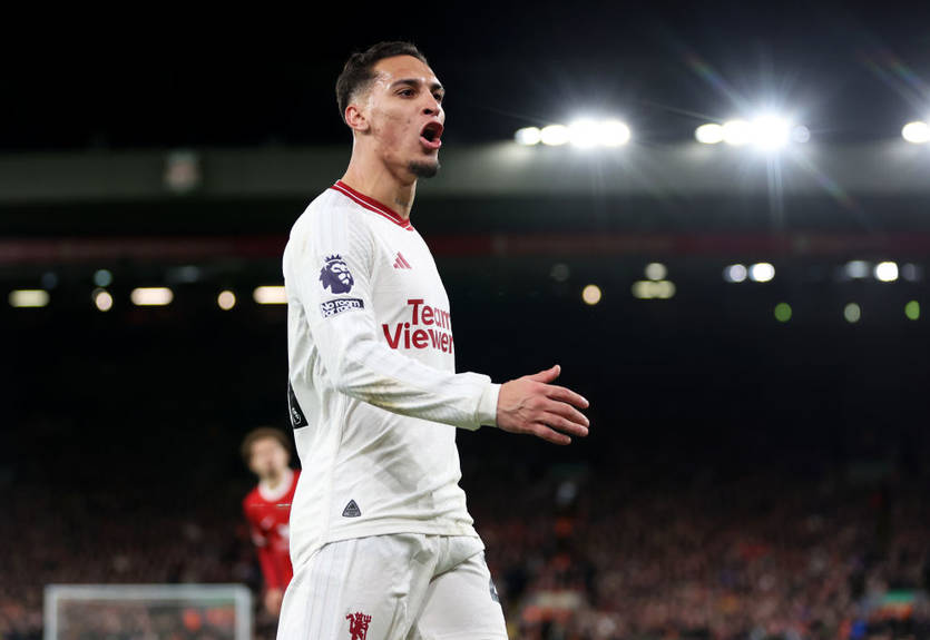 Скаутский отдел экс-тренера Манчестер Юнайтед оценивал Антони в 25 миллионов фунтов