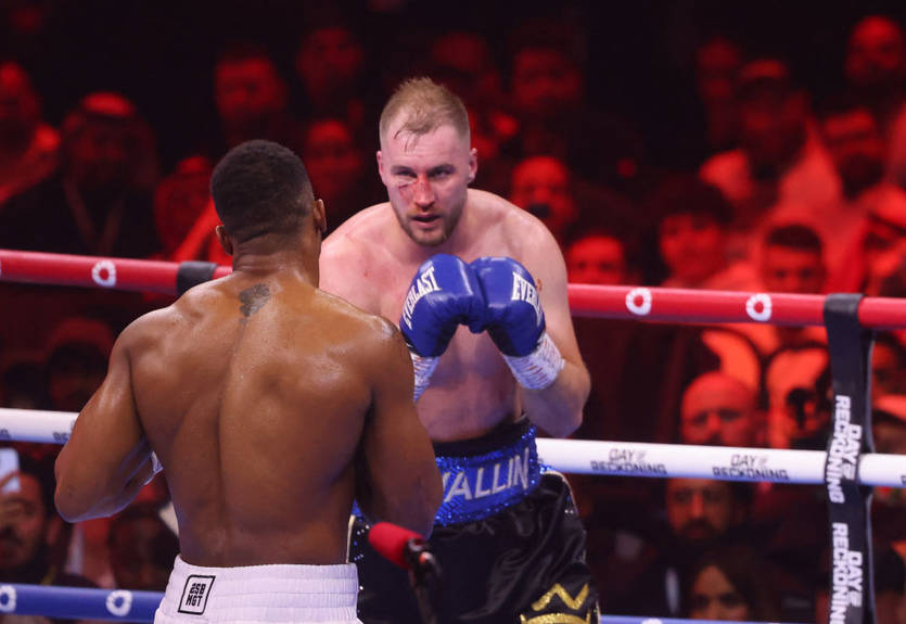 Валлин оказался в больнице после поражения от Джошуа