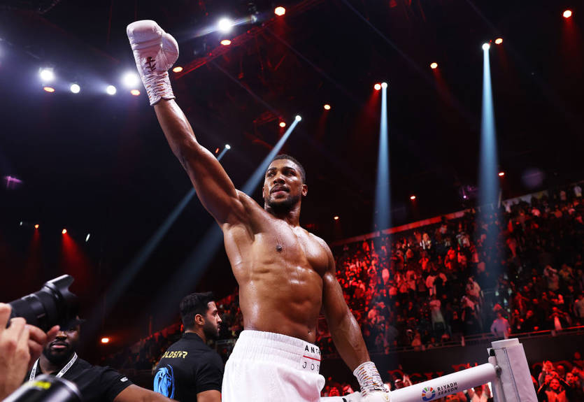 Джошуа намерен посетить бой Усик - Фьюри