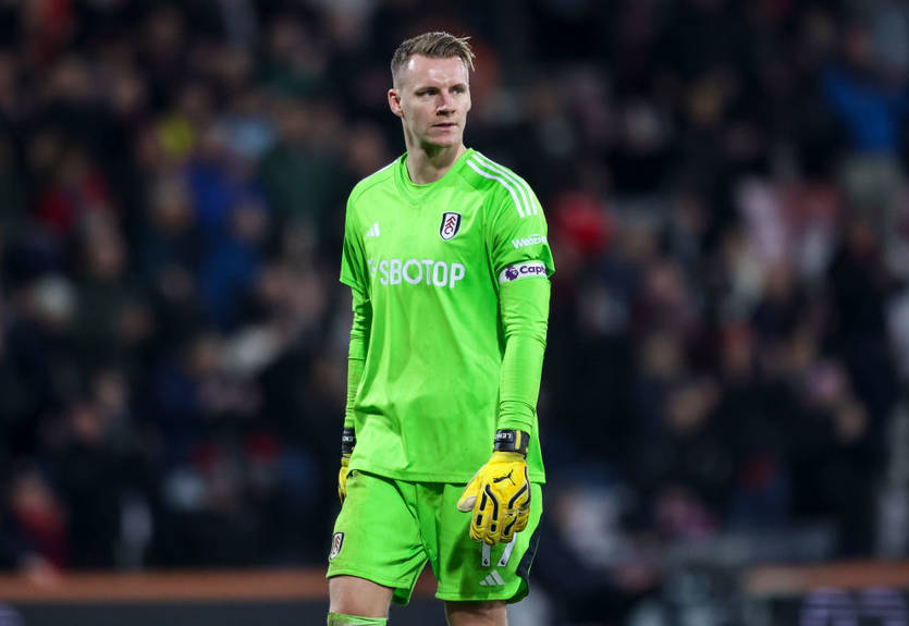 Голкипер Фулхэма толкнул болбоя Борнмута - он избежал удаления