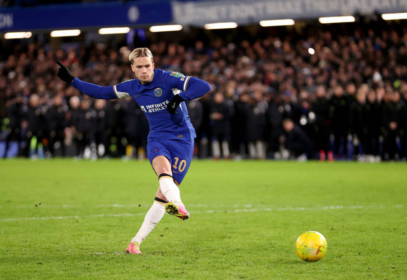 Мудрик потрапив до стартового складу Челсі на матч із Крістал Пеласом