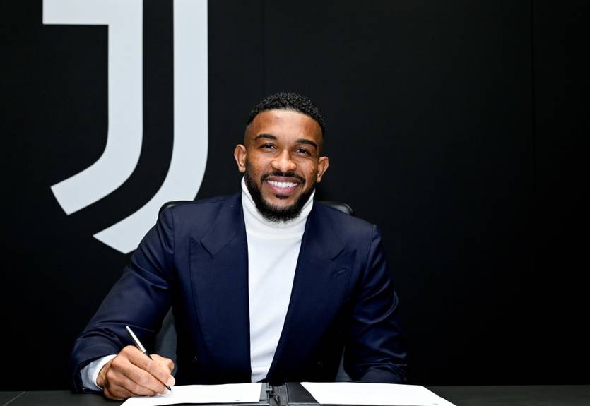 Ювентус продовжив контракт із ключовим захисником