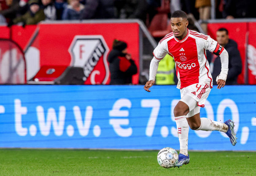 Арсенал присматривается к нидерландскому вундеркинду на место Зинченко