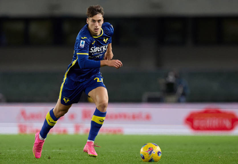 Милан подпишет талантливого универсала