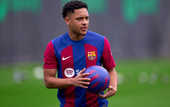 Барселона надеется на подписание полузащитника этой зимой