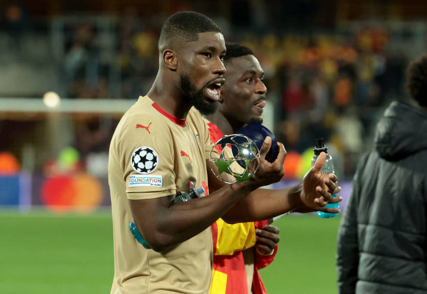 Бавария после неудачи с Дрэгушином переключилась на защитника участника Лиги чемпионов