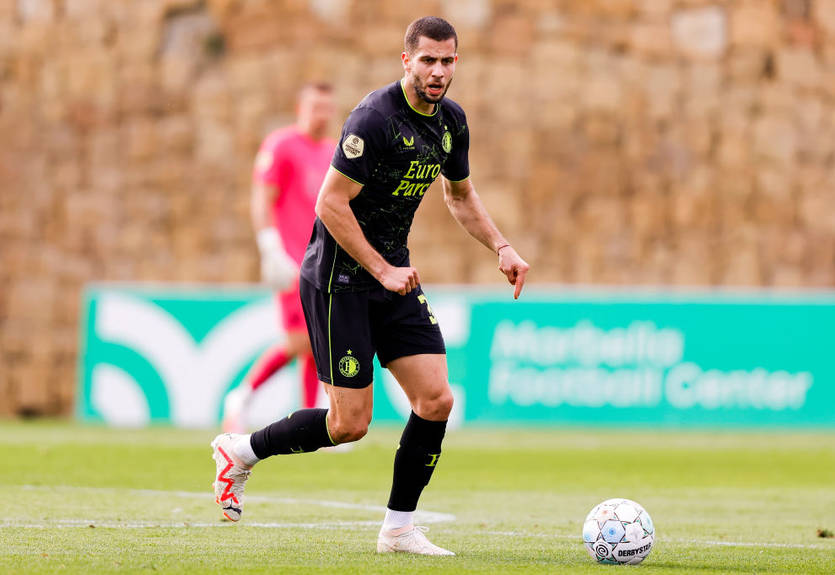 Ливерпуль и ПСЖ поборятся за лидера нидерландского гранда