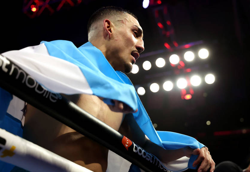 "Змусить його виглядати любителем": Теофімо Лопес зробив прогноз на бій Ломаченко - Камбосос