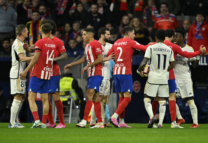 Видеообзор парада результативных ошибок матча Атлетико - Реал Видеообзор парада результативных ошибок матча Атлетико - Реал