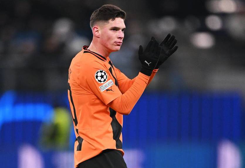 Назван клуб, который предлагал за Судакова 40 миллионов евро Назван клуб, который предлагал за Судакова 40 миллионов евро