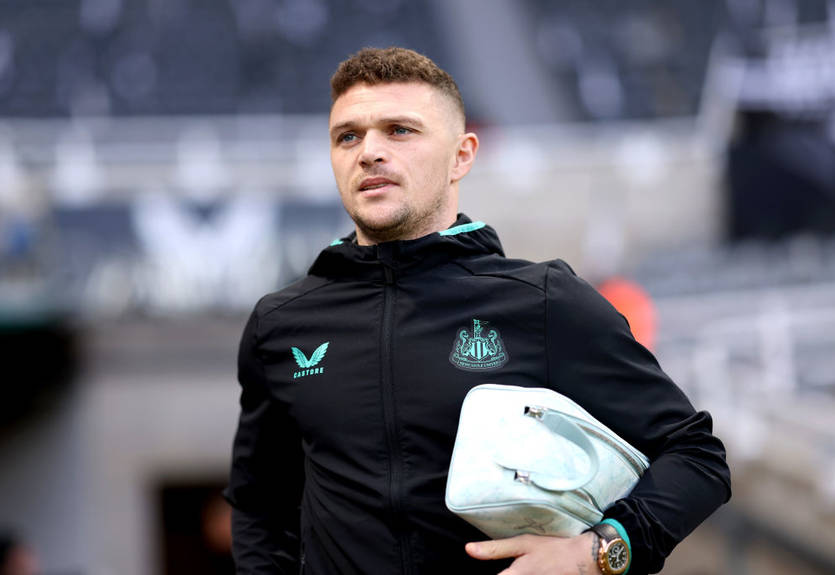 Ньюкасл отклонил предложение Баварии о покупке защитника