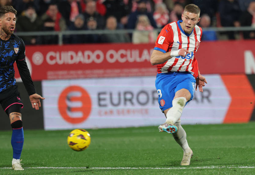 Довбик - найкращий гравець матчу Жирона - Севілья за версією Ла Ліги