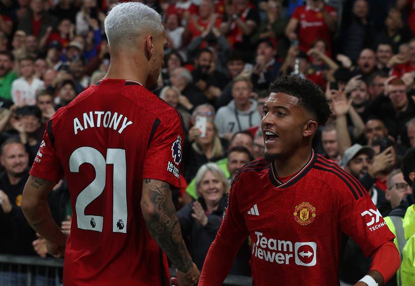 Манчестер Юнайтед планирует много заработать на продажах Антони и Санчо Манчестер Юнайтед планирует много заработать на продажах Антони и Санчо