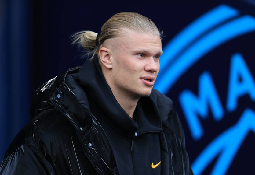 Голанд похвалився особливою карткою команди року в EA FC 24 Голанд похвалився особливою карткою команди року в EA FC 24