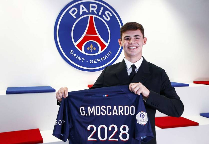 ПСЖ оголосив про підписання юного бразильського півзахисника