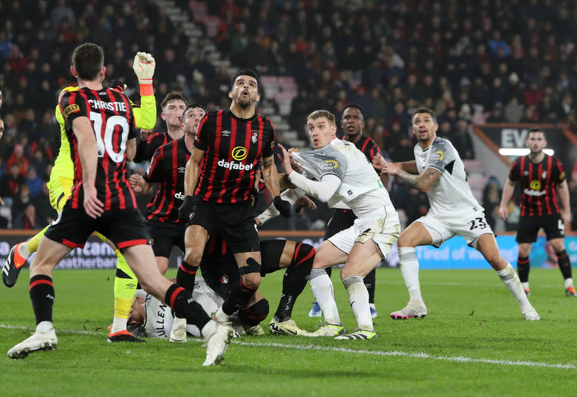 Борнмут Забарного легко обіграв Суонсі Кухаревича в Кубку Англії