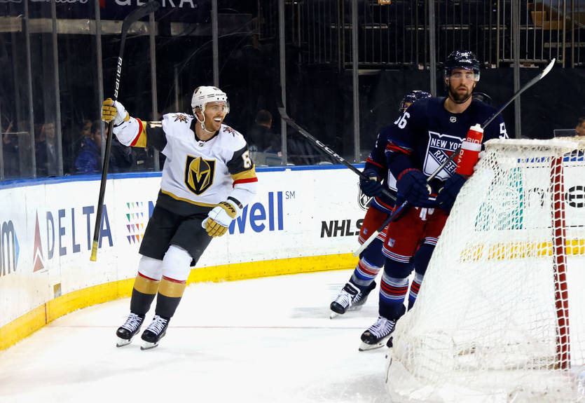 НХЛ: Вегас одержал победу над Рейнджерс, Колорадо обыграл Лос-Анджелес