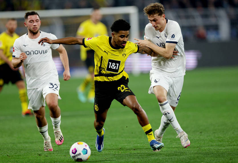 Боруссия Дортмунд обыграла на своем поле Бохум