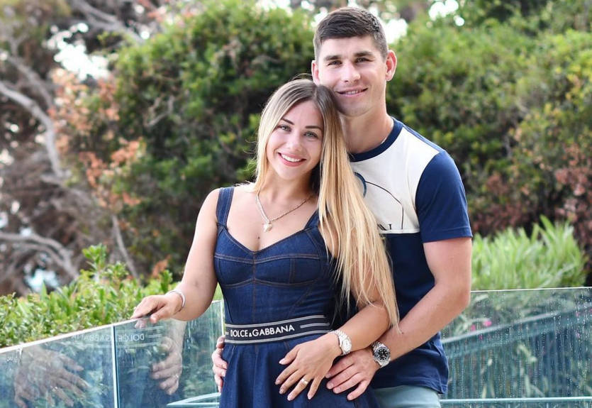 Дружина Маліновського розповіла про моральний стан Руслана у Дженоа