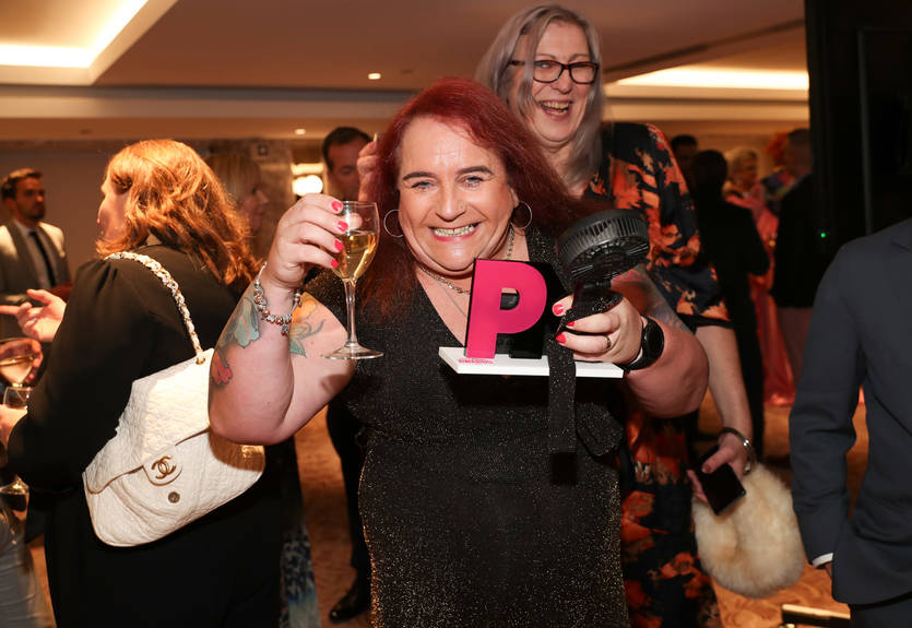 Английский клуб назначил трансгендера главным тренером женской команды Английский клуб назначил трансгендера главным тренером женской команды