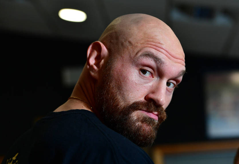 Промоутер оцінив чутки, що Ф'юрі поклали в спарингу перед боєм з Усиком